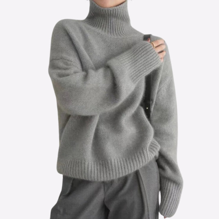 Liv | Turtleneck Sweater